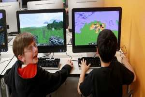 imagens/thumbs/20-01-2016_criancas-jogando-minecrafrt.jpg