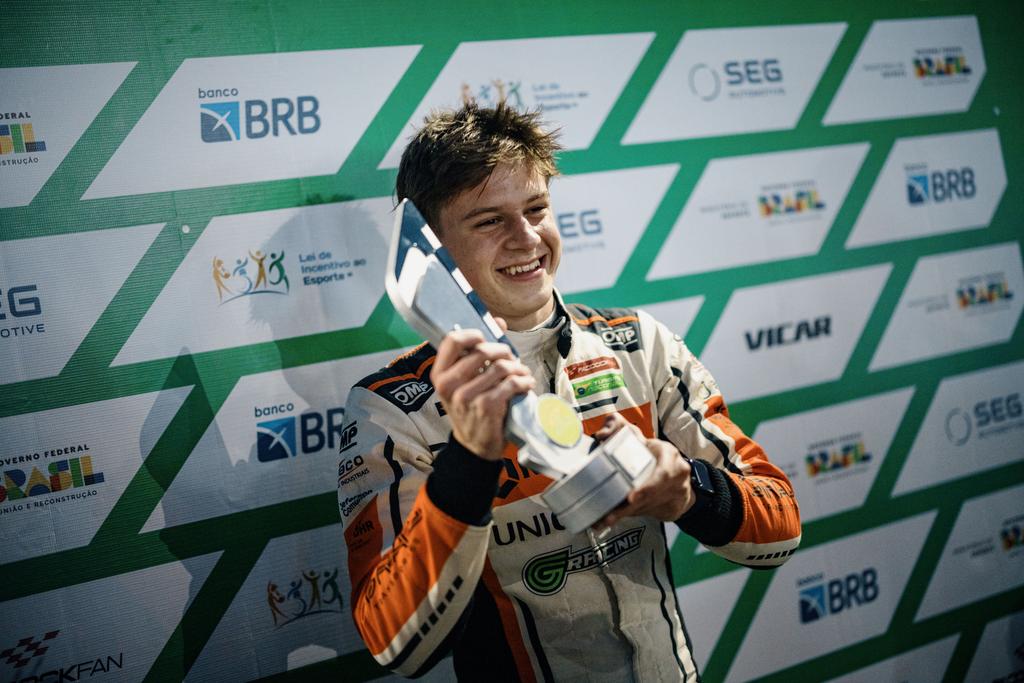 Gabriel Moura conquistou sua primeira pole na Turismo Nacional