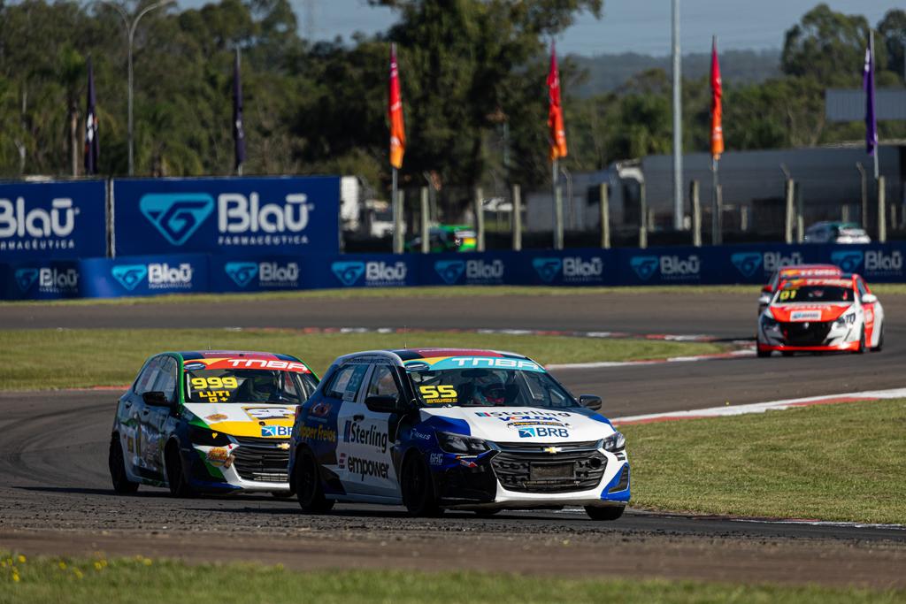 A Turismo Nacional acelera para seis corridas neste fim de semana no RS<br/>(Magnus Torquato/Vicar)